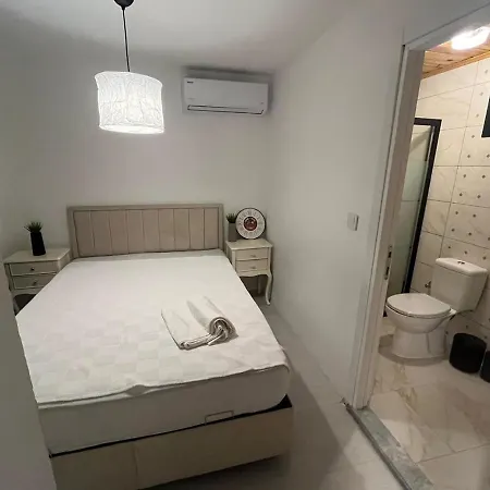 Elfida Apartmanhotel *